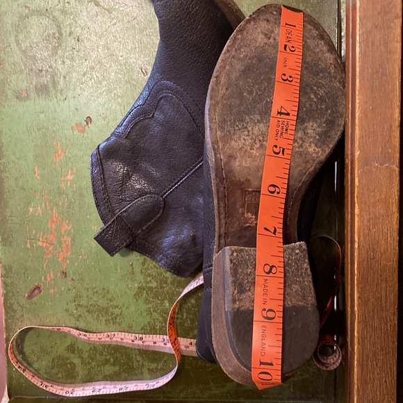 Frye Leather Ankle Western Booties- Size 7 - Picture 8 of 16